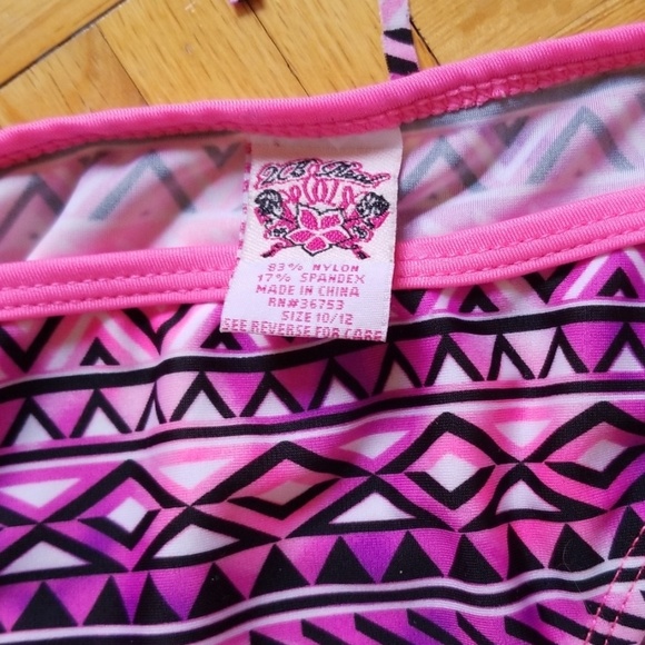 Bundle of Girls 2 Piece Halter Swim Suits, L - Picture 4 of 8